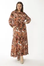 Kadın Büyük Beden Renkli Dokuma Viskon Kumaş Ön Boy Düğmeli Etek Ucu Katlı Elbise 65N37087