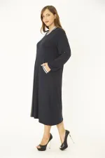 Kadın Büyük Beden Lacivert Ribana Detaylı V Yakalı Kol Boy Ayarlı Cepli Elbise 65N36829