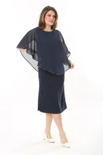 Kadın Büyük Beden Lacivert Şifon Pelerinli Elbise 65N37910