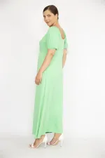 Kadın Büyük Beden Yeşil Omuz Ve Kol Ağzı Lastik Detaylı Anvelop Yakalı Elbise