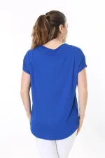 Kadın Büyük Beden Saks Taş Detaylı V Yakalı Kısa Kollu Bluz 65N37673