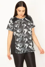 KADIN SİYAH OMUZ VE YAN KUPLARI GARNİLİ SPOR BLUZ