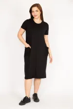 Kadın Lacivert Büyük Beden Cebi File Detaylı Kısa Kollu Viskon Elbise