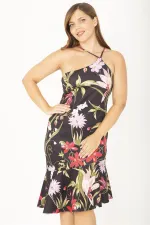 Kadın Büyük Beden Renkli Scuba Kumaş Eteği Volanlı Askılı Elbise 65N36852