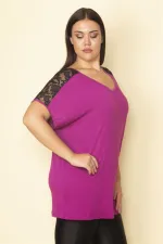 Kadın Fuşya Omuzları Dantel Detaylı V Yakalı Viskon Bluz 65N28745