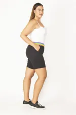 Kadın Büyük Beden Siyah Pamuklu Kumaş Beli Renkli Lastikli Cepli Şort 65N36780