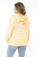 Kadın Büyük Beden Sarı Arka Ve Göğüs Baskılı İki İplik Kapşonlu Sweatshirt 65N37164