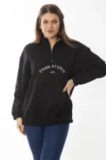 Kadın Büyük Beden Siyah İçi Şardonlu Ön Patı Fermuar Ve Nakış Detaylı Sweatshirt 65N37017