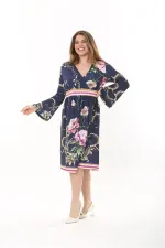 Kadın Büyük Beden Lacivert Anvelop Yakalı Bel Büzgülü Uzun Elbise 65N37550