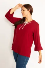 Kadın Bordo Yakası Kuşgözü Bağcık Detaylı Kol Ağzı Fırfır Büzgülü Bluz 65N34648