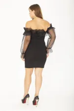 ROBE DE SOIRÉE NOIRE POUR FEMME AVEC COL ET MANCHES DÉTAILLÉS EN ORGANZA