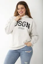 Kadın Büyük Beden Gri İçi Şardonlu Nakış Ve Kapşon Detaylı Sweatshirt 65N37208