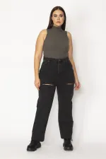 Kadın Siyah Yırtık Detaylı Geniş Basen Kot Pantolon 18N29207