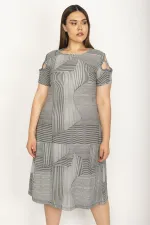 Kadın Gri Omuz Detaylı Elbise 65N26571