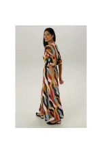 Kadın Büyük Beden Renkli, Ön Gipe Lastik Detaylı Yarasa Kol, Desenli Uzun Elbise 65N38811