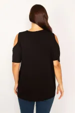 Kadın Siyah Omuz Dekolteli Ön Pat Fermuarlı Rahat Kesim Tunik 65N34206
