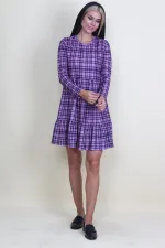 ROBE À CARREAUX AVEC TAILLE ÉLASTIQUE ET OURLET À PLANCHER