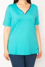 Kadın Siyah Büyük Beden Yaka Biyeli Spor Bluz 65N35618