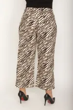 Kadın Kahve Likralı Gabardin Kumaş Geniş Paçalı Desenli Bilek Boy Pantolon 65N26184