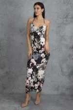 Kadın Renkli Askılı Yanları Lastik Detaylı Sırt Dekolteli Elbise