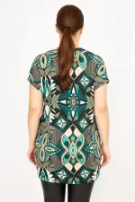 Kadın Yeşil Büyük Beden V Yaka Yan Cepli Düşük Kollu Tunik