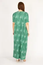 Kadın Siyah Büyük Beden Ön Boy Düğmeli Cepli Uzun Elbise