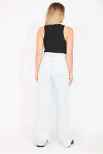 Kadın Büyük Beden Mavi Yıkama Efektli Yırtık Detaylı Yüksek Bel Kot Pantolon 65N36779