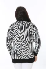 Kadın Büyük Beden Siyah Ön Düğmeli Triko Hırka 65N38566