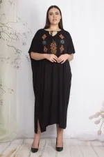Kadın Siyah Nakış Detaylı Rahat Kesim Elbise 65N22609