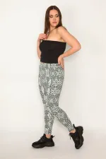Kadın Siyah Geometrik Desenli Tayt Pantolon 65N32363