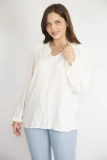 Kadın Kemik Büyük Beden Nopeli Kumaş Yaka Fırfırlı Kol Ağzı Lastikli Bluz