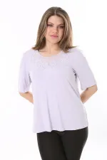 Kadın Büyük Beden Lila Yaka Detaylı Kısa Kollu Bluz 65N37852
