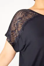 Kadın Lacivert Omuzları Dantel V Yakalı Bluz 65N33848