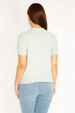 Kadın Yeşil Yumoş Kumaş Kısa Kollu Bluz 65N34940