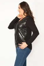 Kadın Siyah Yarısı Pul Payet Detaylı V Yaka Bluz 65N30422