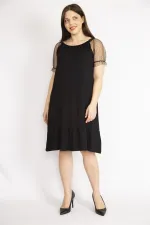 Kadın Kırmızı Büyük Beden Kolları Tül Yakası Lastik Detaylı Etek Ucu Katlı Elbise