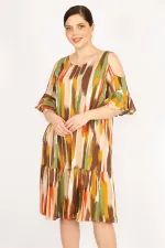 Kadın Fujya Büyük Beden Omuz Dekolteli Dokuma Viskon Kumaş Yan Cepli Elbise