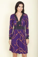 ROBE VIOLETTE À COL EN V ET À BANDE DE TAILLE POUR FEMME