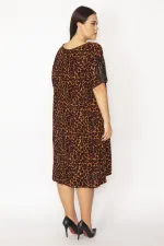 Kadın Leo Dantel Detaylı V Yakalı Leopar Desenli Elbise 65N29933