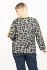 Kadın Haki Büyük Beden Kamuflaj Desenli Bluz 65N35741