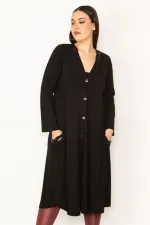 Kadın Siyah Sandy Kumaş Payet Detaylı Ön Düğmeli Kapşonlu Kap 65N31703