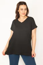 Kadın Siyah V Yakalı Yan Yırtmaçlı Basic Bluz 65N35506