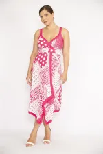 Robe longue rose grande taille à bretelles et col cache-cœur