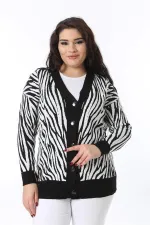 Kadın Büyük Beden Siyah Ön Düğmeli Triko Hırka 65N38566