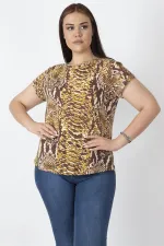 Women's Brown Crew Neck Basic Patterned T-Shirt 65N16888