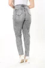 Kadın Büyük Beden Gri Yıkama Efektli Yırtık Detaylı Kot Pantolon 65N37915