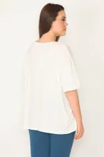 KADIN KEMİK RAHAT KESİM BİSİKLET YAKA ÖN BASKILI BLUZ