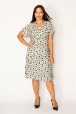 Kadın Gri Ön Yarım Pat Düğmeli Beli Kuşaklı Dokuma Viskon Kumaş Elbise 65N34325