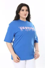 Kadın Büyük Beden Saks Pamuk Kumaş Ön Baskılı Kısa Kollu Bluz 65N38008