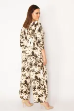 KADIN KAHVE BATİK DESENLİ BEL KISMI LASTİK VE CEP DETAYLI GENİŞ PAÇALI TULUM